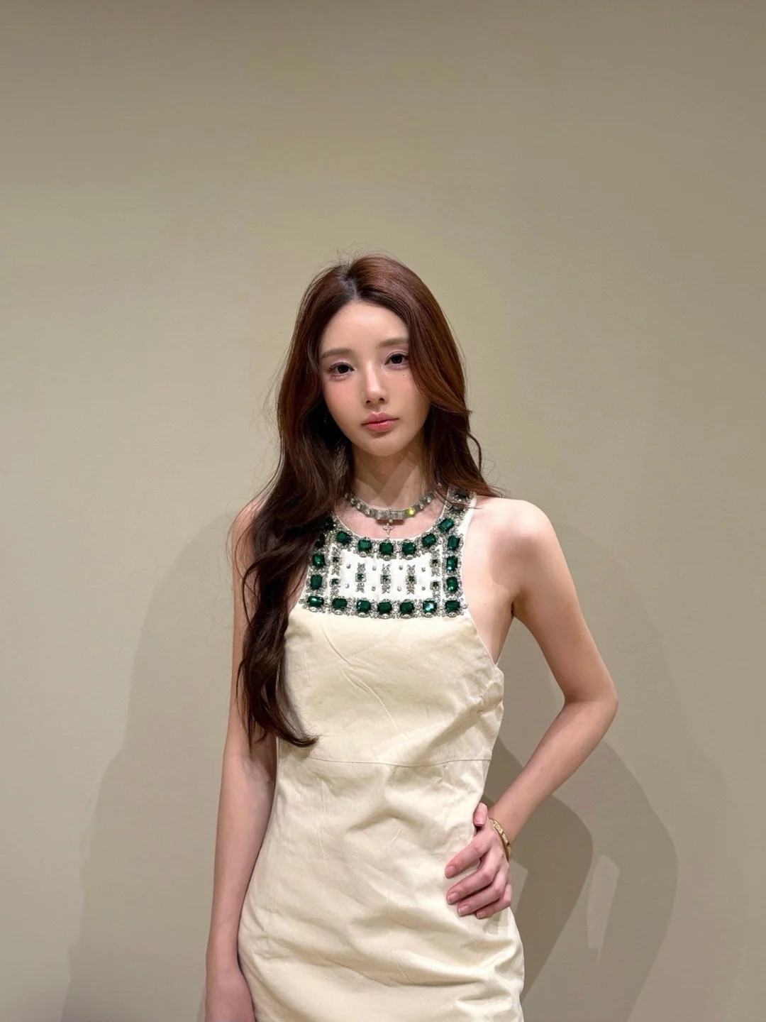 미우미우 라인스톤 장식 홀터넥 면 원피스 상세 이미지 1
