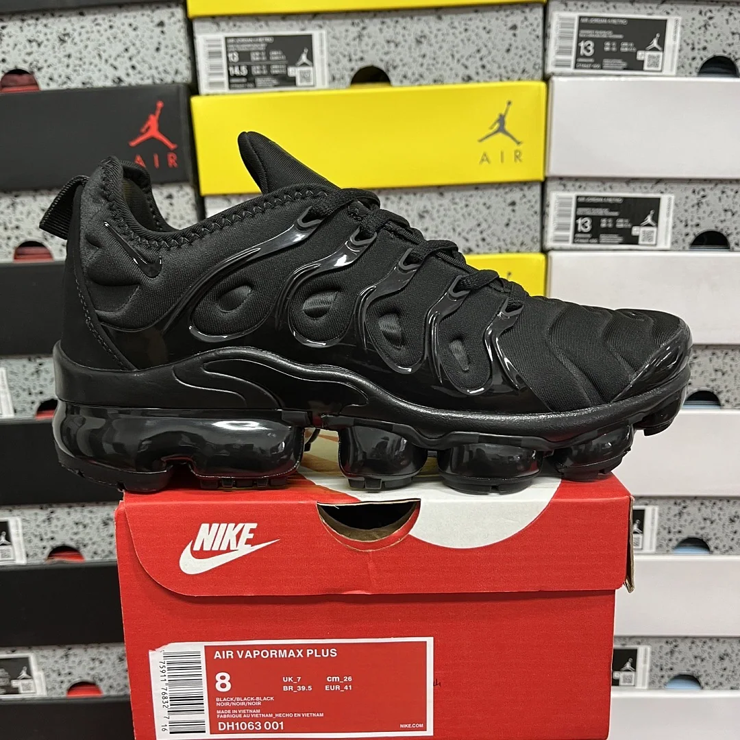 나이키 [OT] 에어 베이퍼맥스 플러스 924453-004 201566 Nike Air VaporMax Plus Triple Black