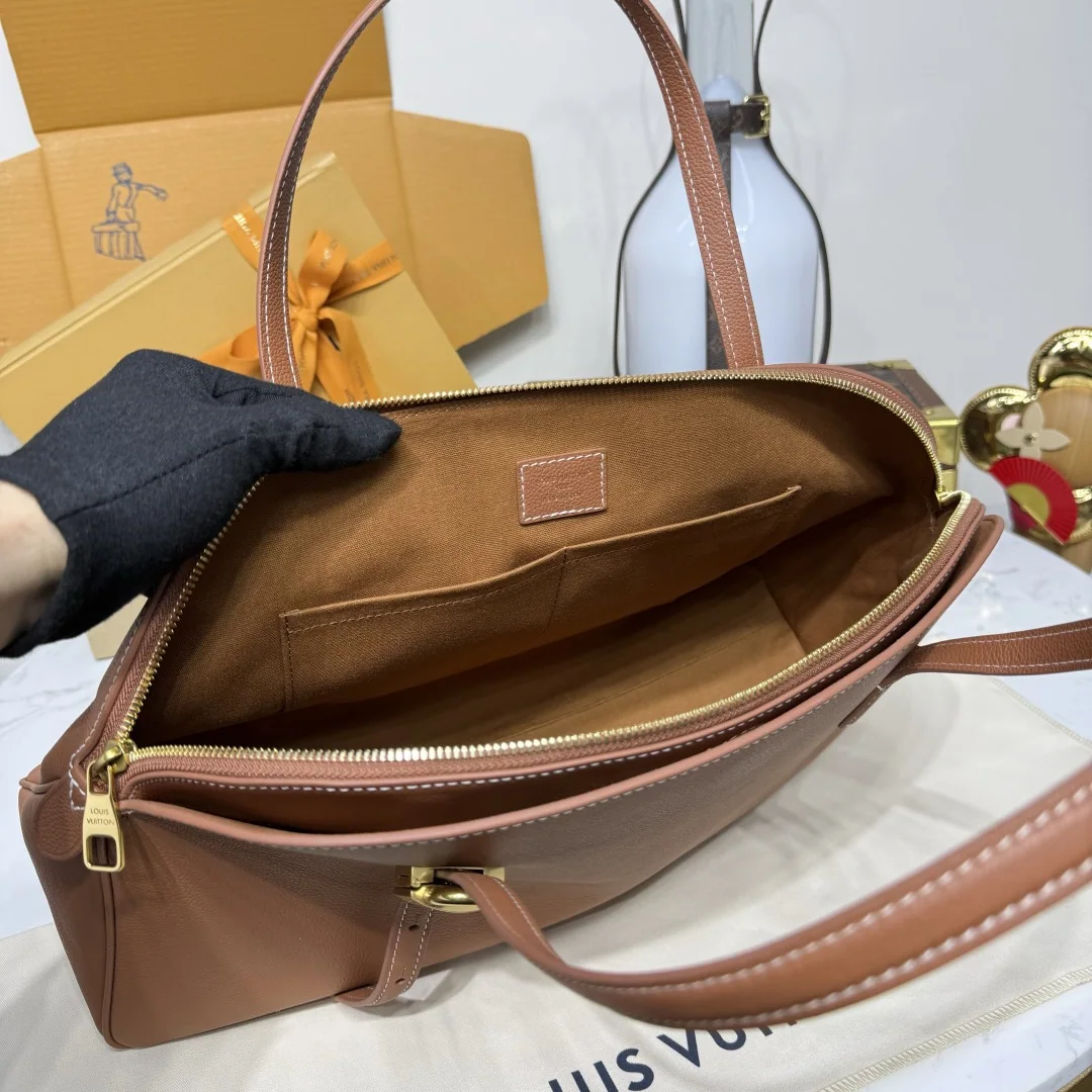 루이비통 버드케이지 더플 토트 가방 M26257 상세 이미지 9