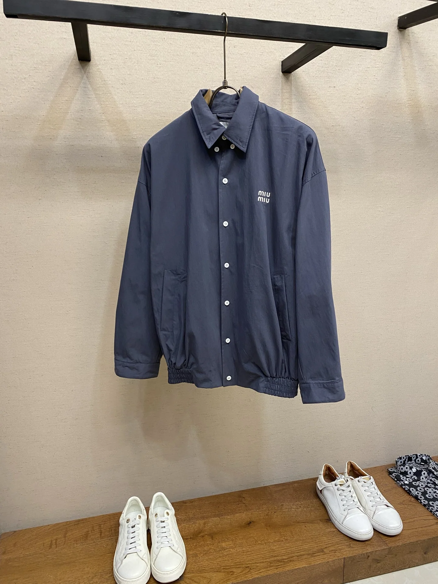 미우미우 그레이 포플린 남성 자켓 143360
