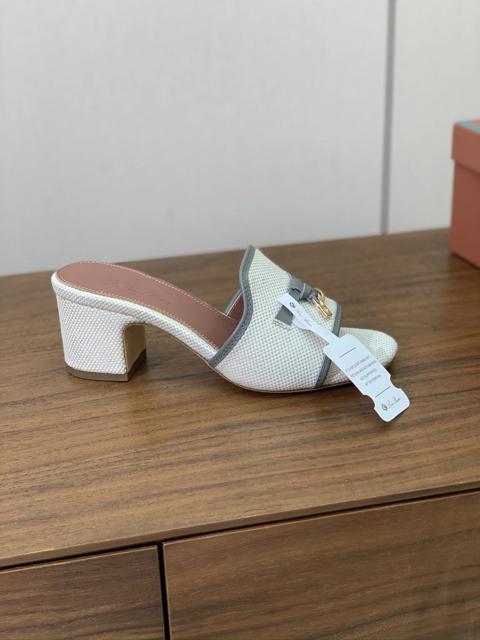 로로피아나 컬러 블록 미드힐 뮬 상세 이미지 6