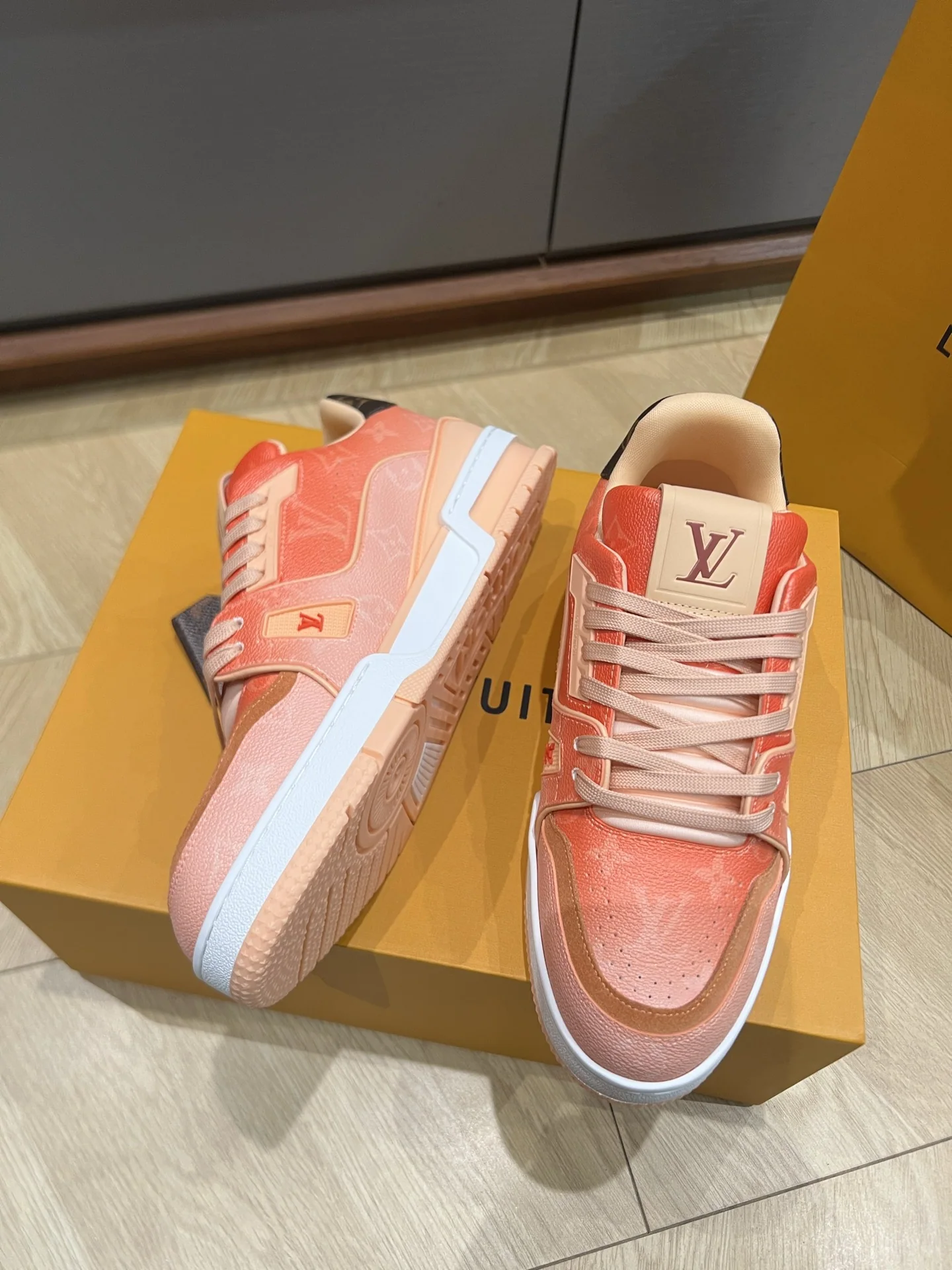 루이비통 LV 26 트레이너 신발 상세 이미지 7