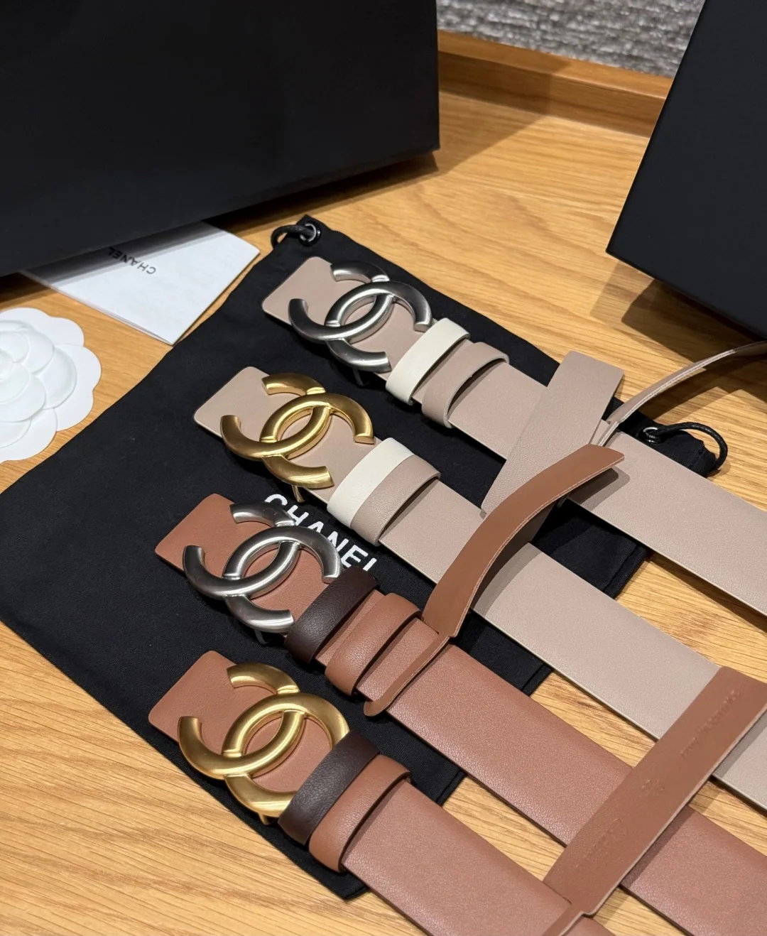 샤넬 CC 로고 양면 소가죽 벨트 상세 이미지 6