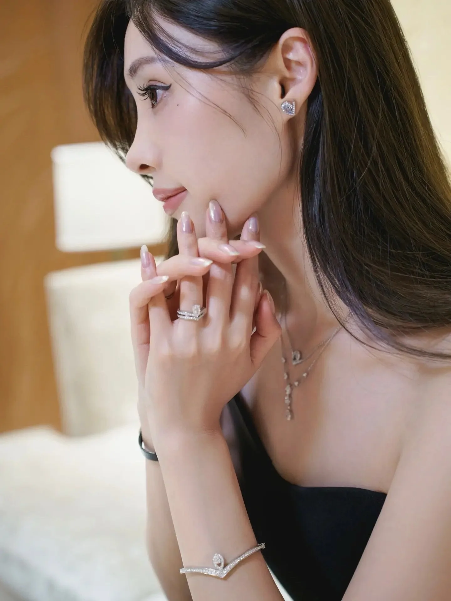 쇼메 백조 모티프 비대칭 귀걸이 상세 이미지 4