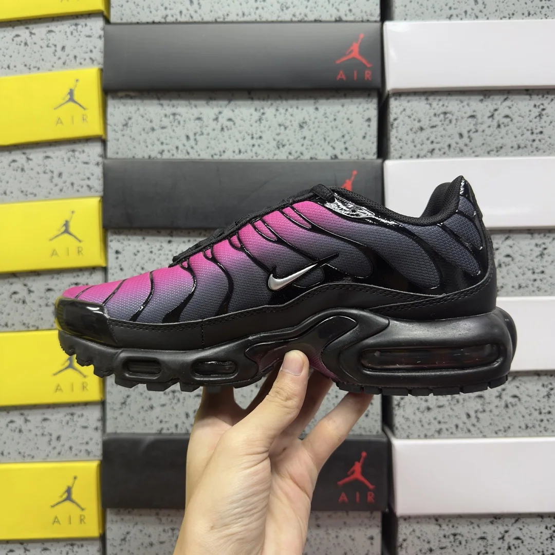 나이키 [BD] 에어 맥스 플러스 FJ5981-010 201915 Nike Air Max Plus Black Pink 상세 이미지 8