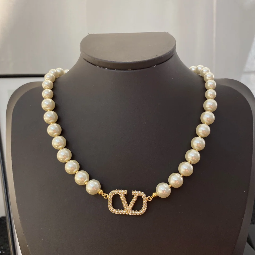 발렌티노 목걸이 63543 Valentino Necklace 상세 이미지 1