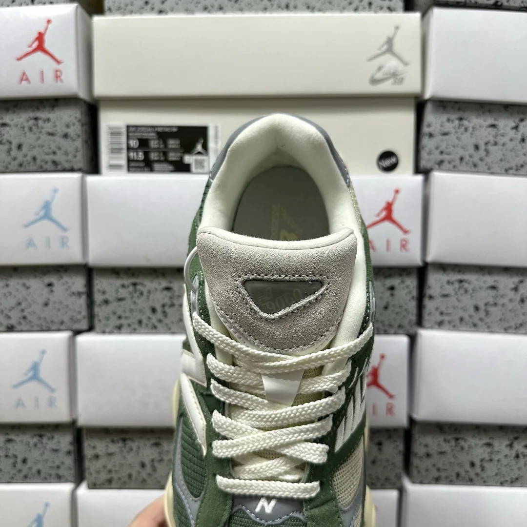 뉴발란스 [C] 9060 U9060VNG 202120 New Balance 9060 상세 이미지 6