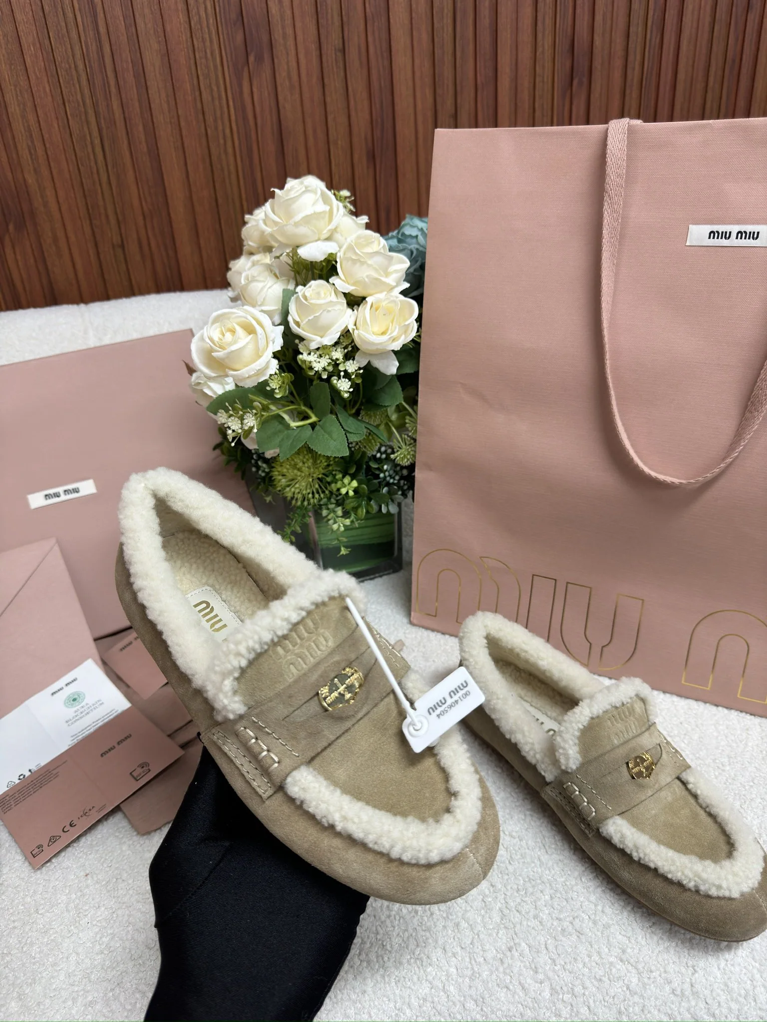 미우미우 스웨이드 퍼 로퍼 상세 이미지 8