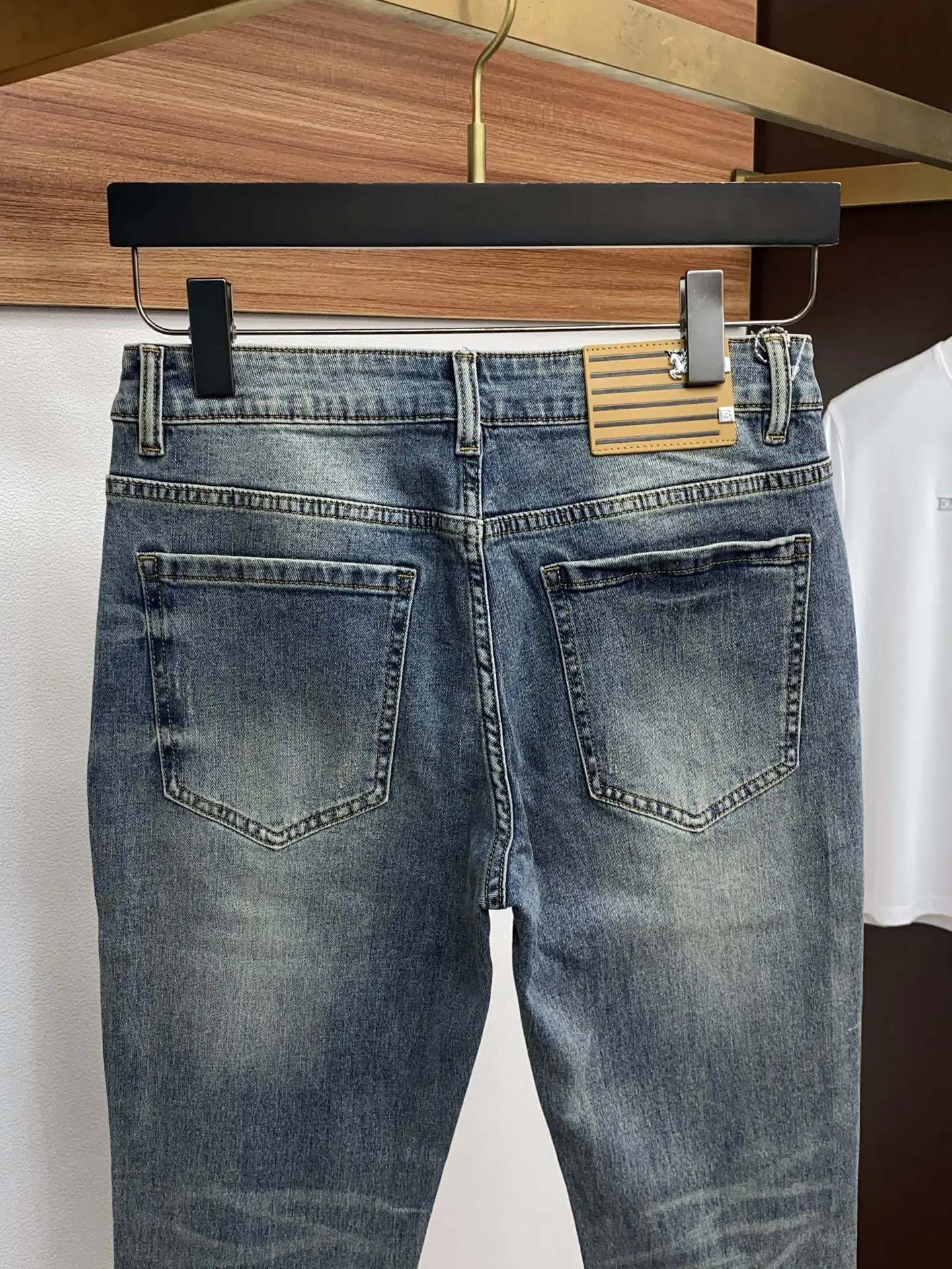 버버리 데님 남성 바지 상세 이미지 10