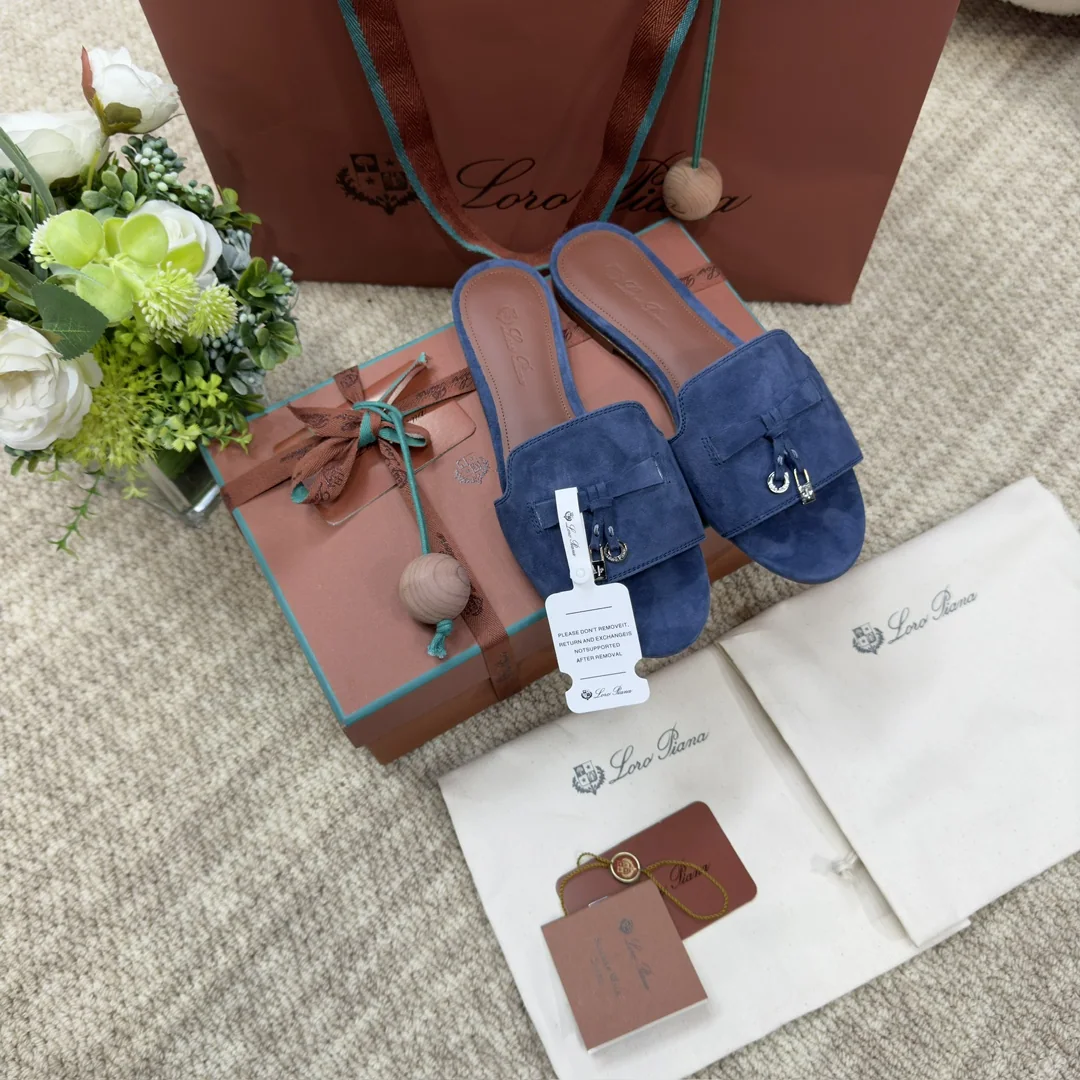 로로피아나 키드스킨 스웨이드 샌들 상세 이미지 1