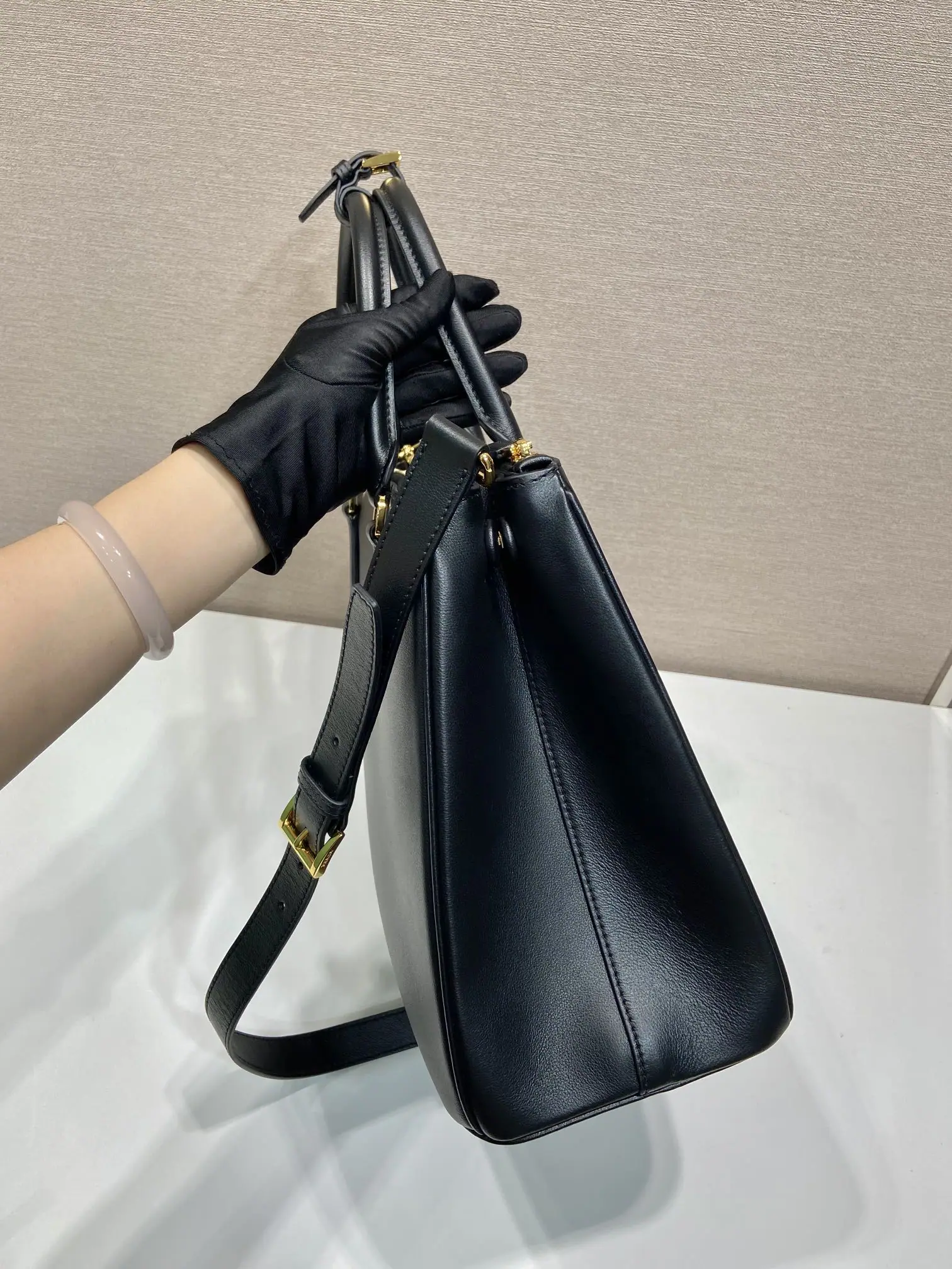 프라다 사피아노 카프스킨 숄더백 1BA446 상세 이미지 5