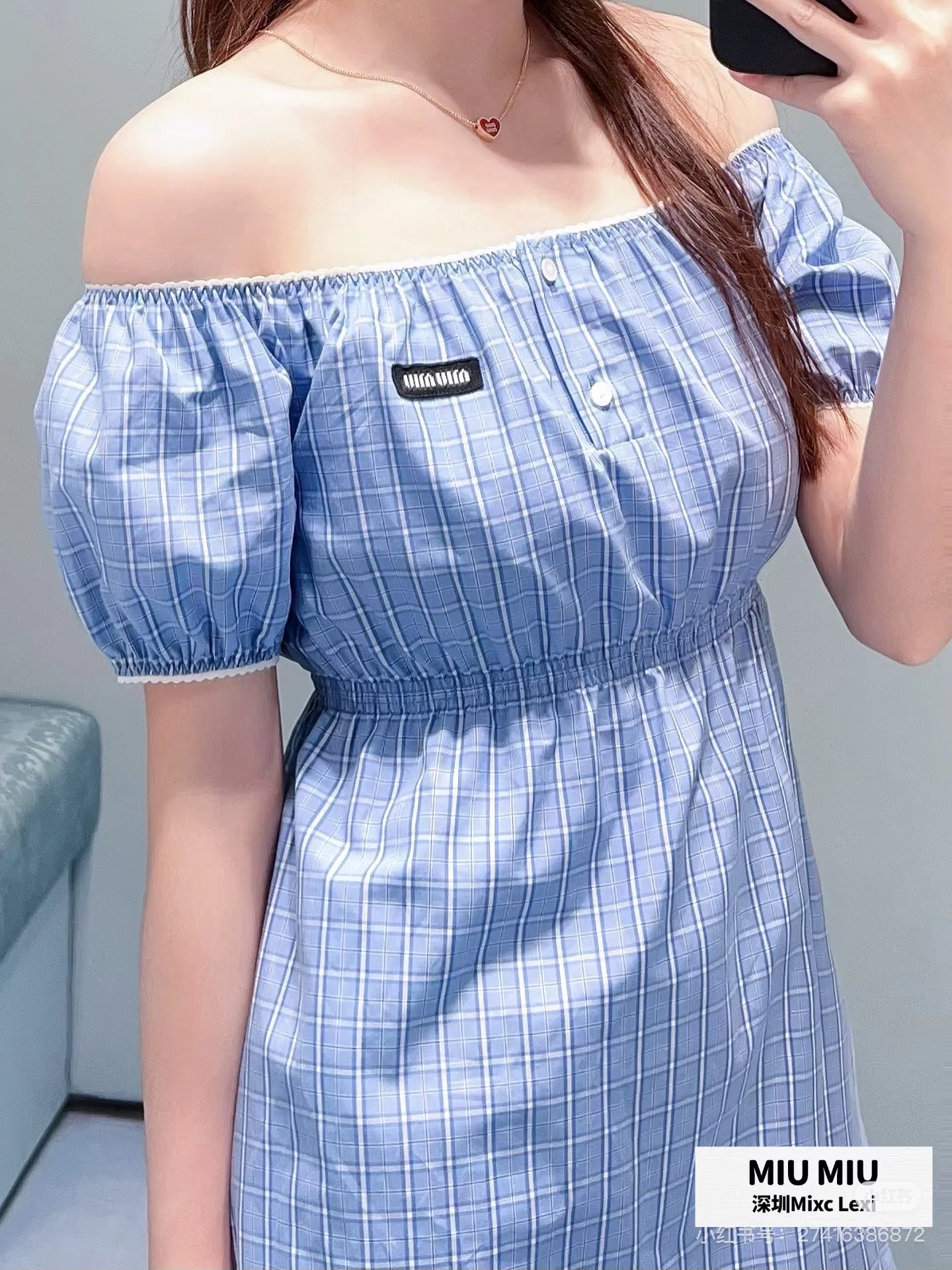 미우미우 여성 화이트 블루 체크 원피스 레플리카 상세 이미지 6