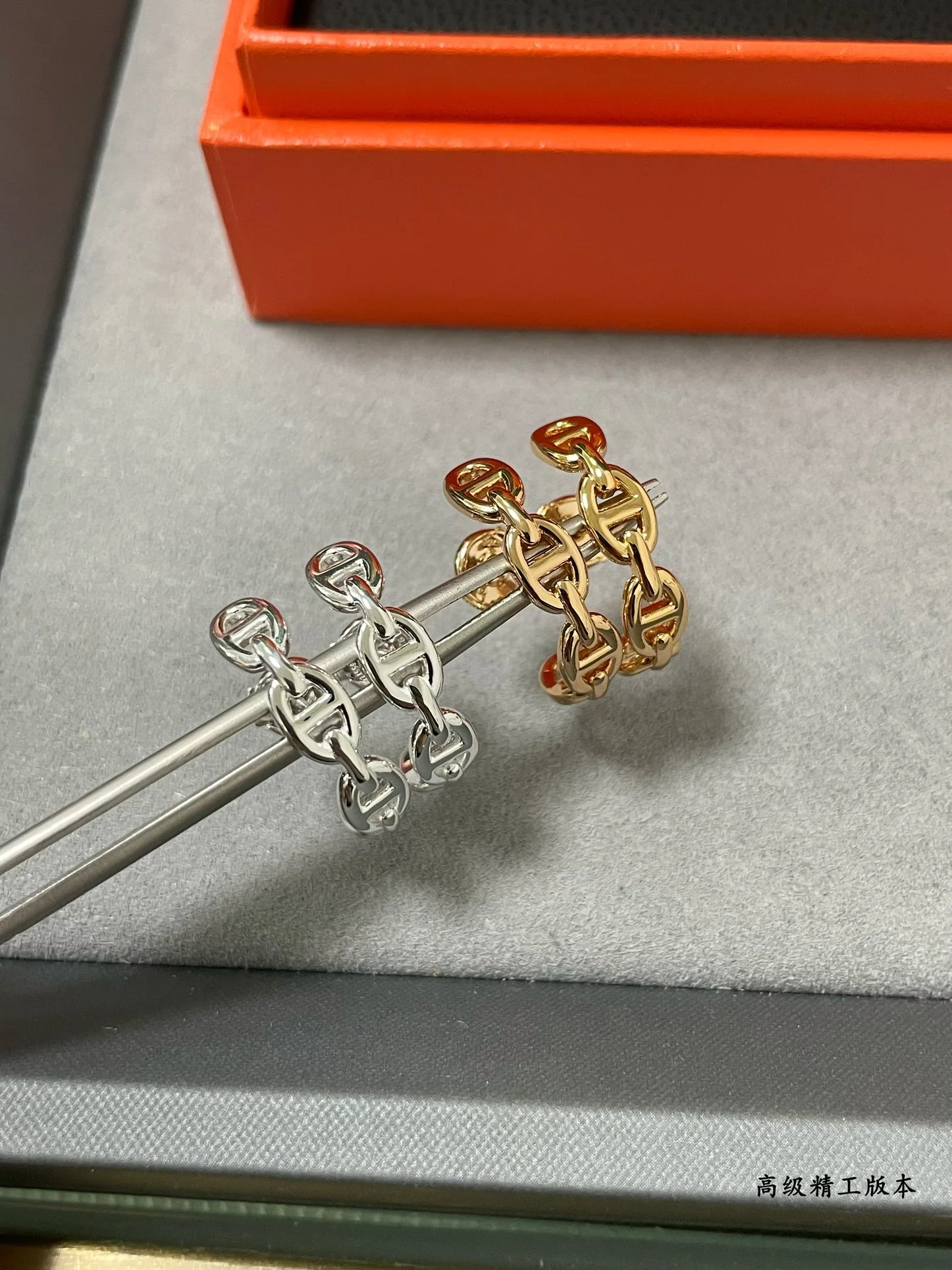 에르메스 귀걸이 70210 Hermes Earrings 상세 이미지 2