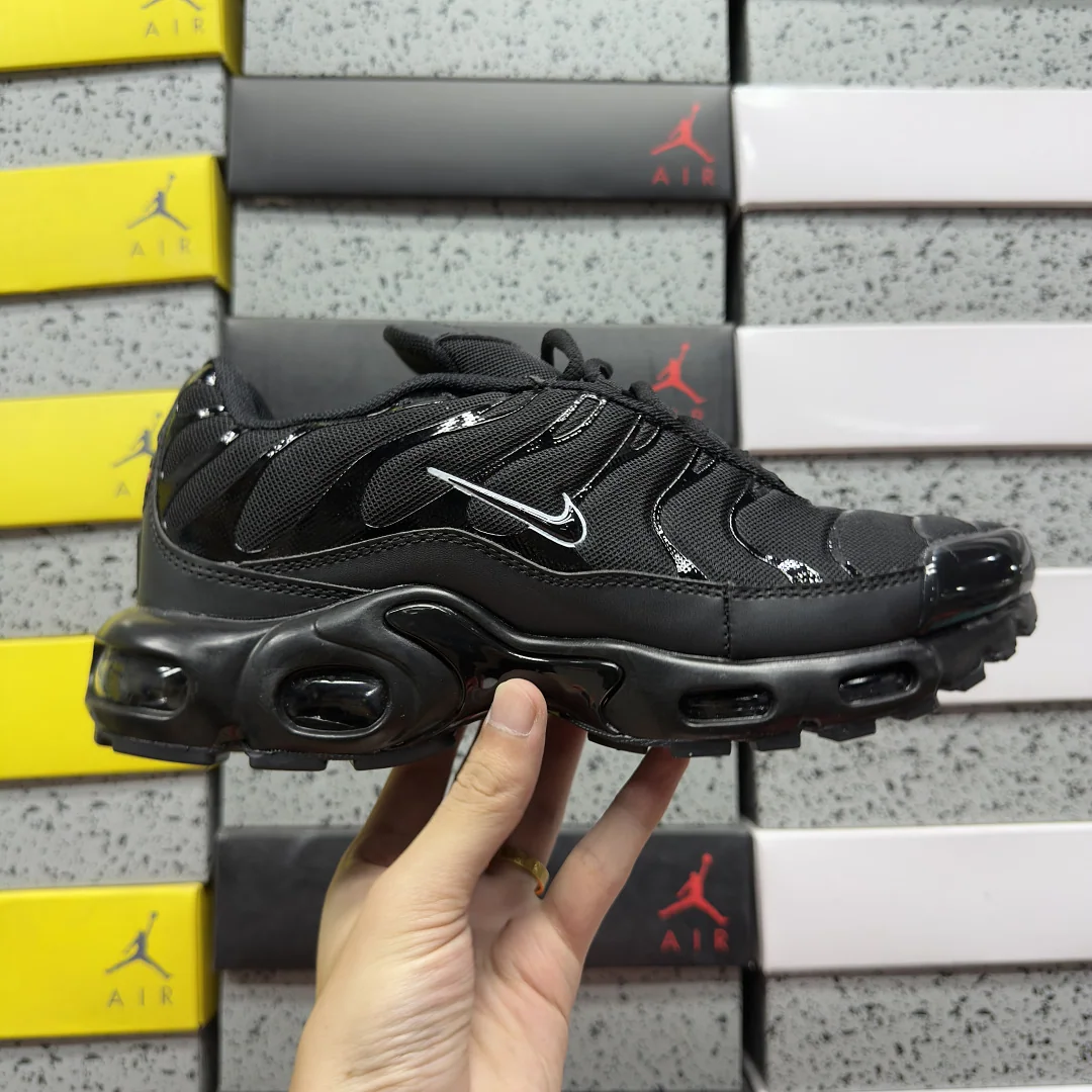나이키 [BD] 에어 맥스 플러스 DB0682-003 201859 Nike Air Max Plus 상세 이미지 2