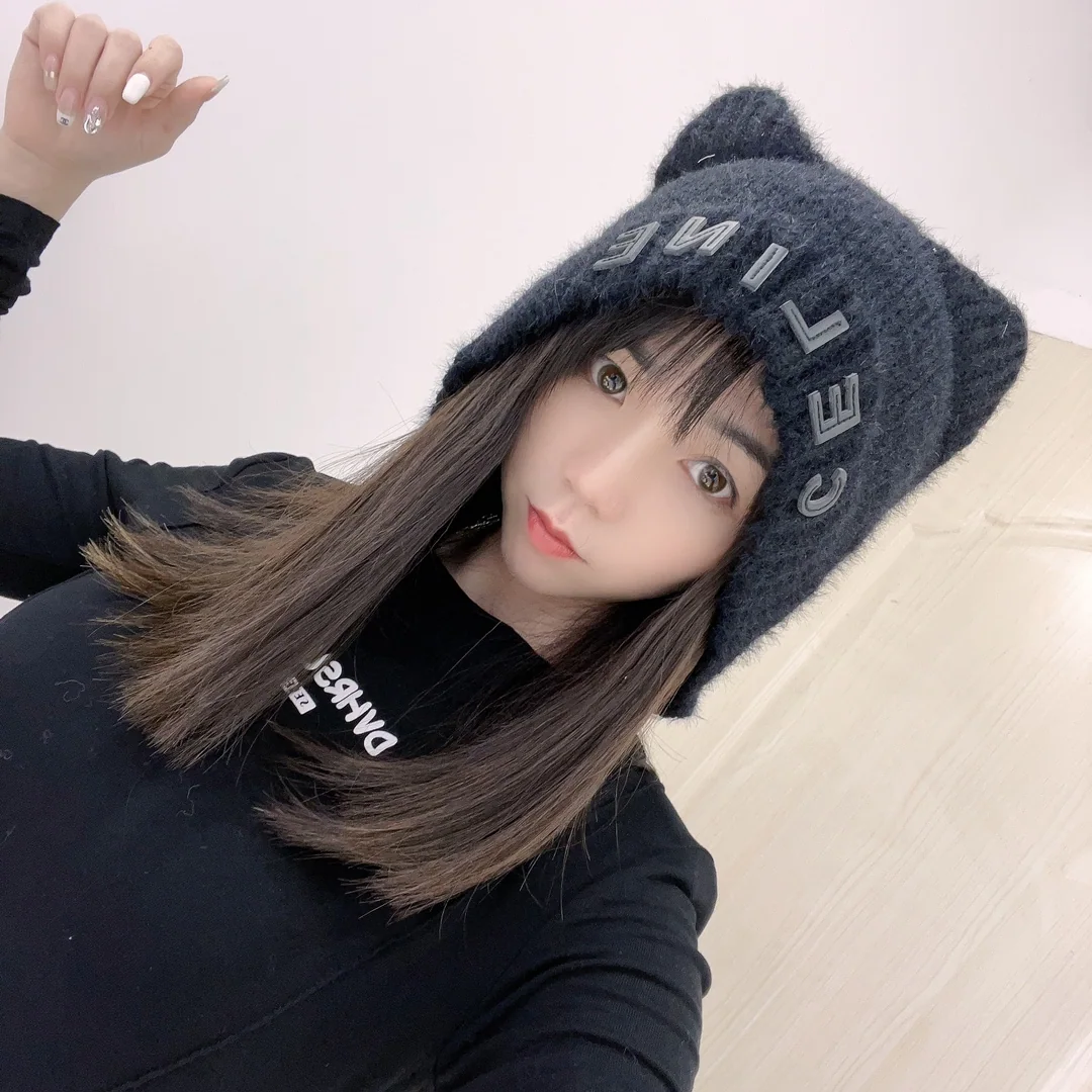 셀린느 고양이 귀 니트 모자 상세 이미지 1
