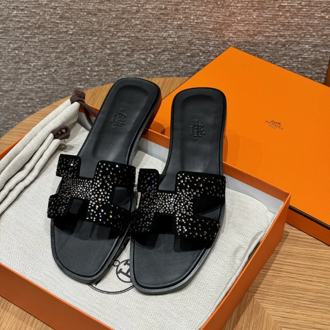 에르메스 오란 슬리퍼 117428