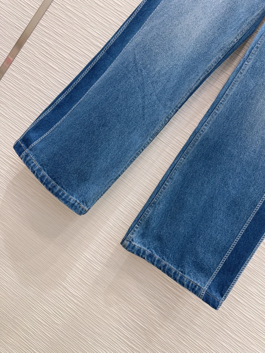 디올 여성 데님 바지 상세 이미지 6