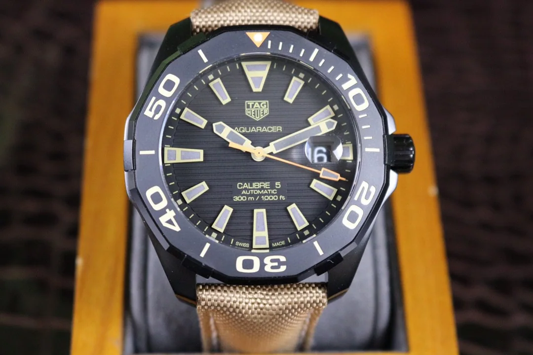 태그호이어 아쿠아레이서 다이버 오토매틱 남성 시계 레플리카 45492 TAG Heuer 상세 이미지 3