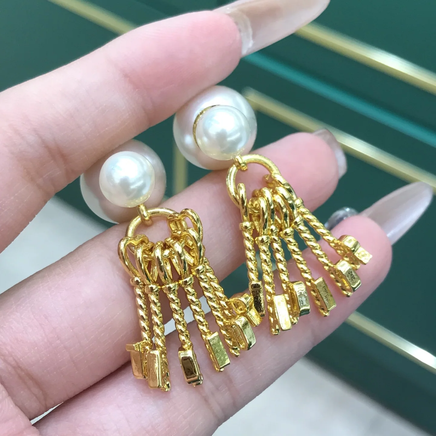 디올 귀걸이 60501 Dior Earrings 상세 이미지 5