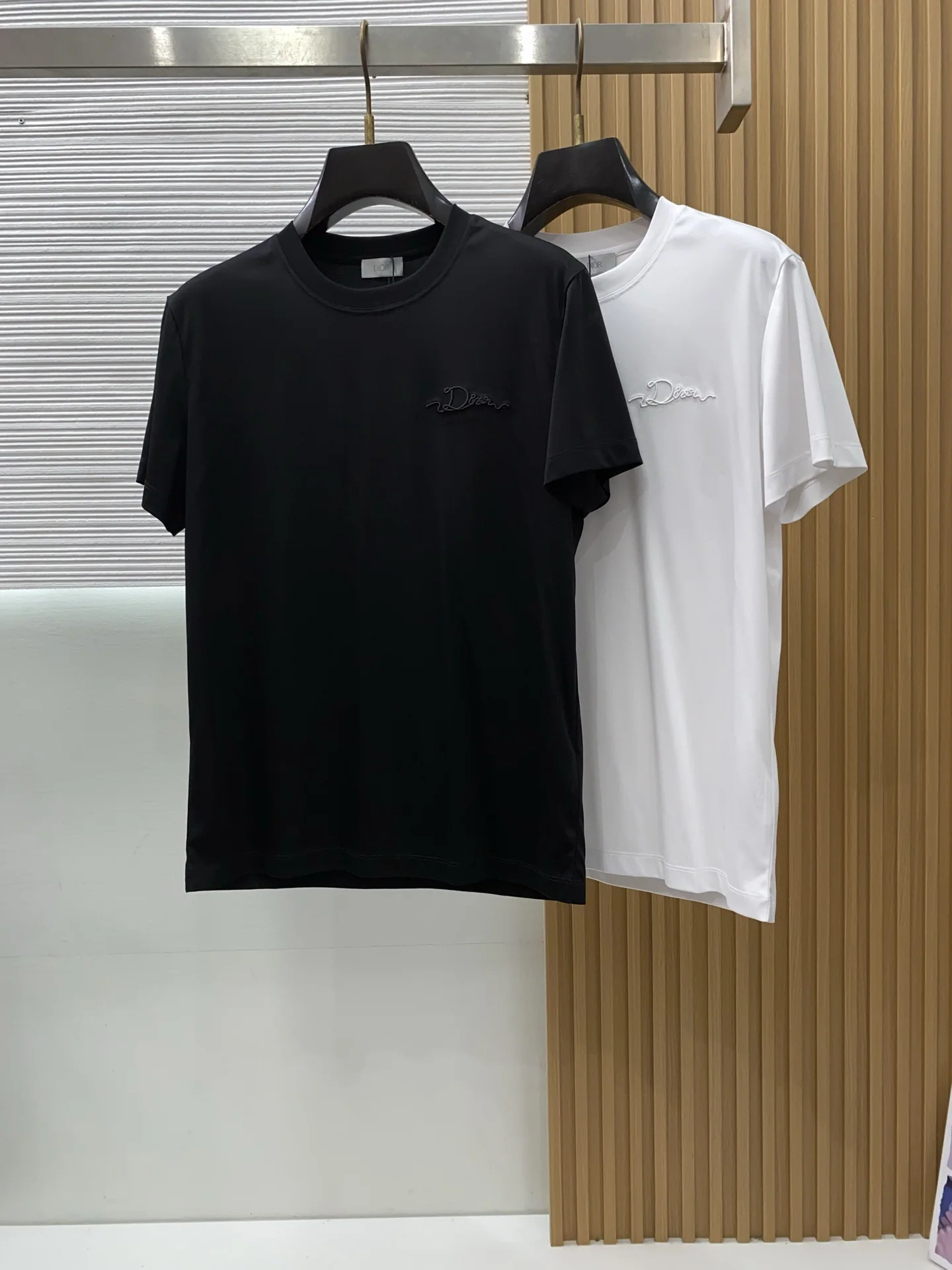 디올 크루넥 반팔 티셔츠 상세 이미지 8