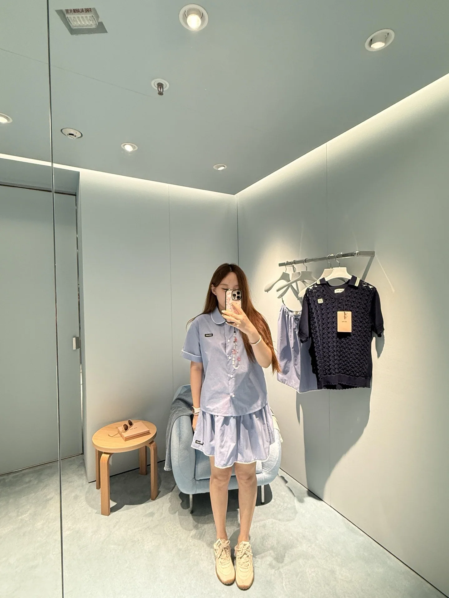 미우미우 블루 체크 피터팬 카라 반팔 셔츠 스커트 세트 26 SS 상세 이미지 2