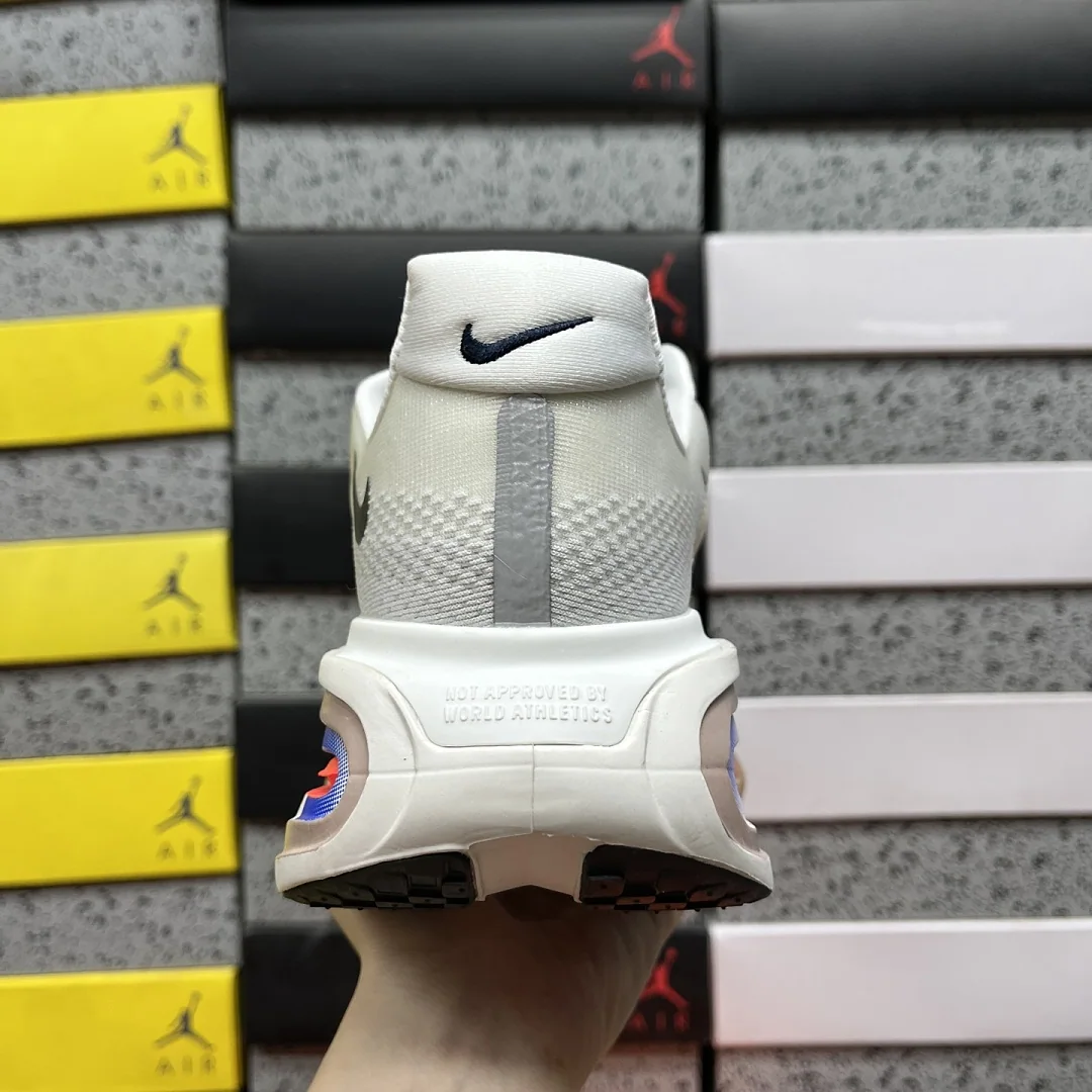 나이키 [CG] 보메로 프리미엄 HQ2050-308 201986 Nike Vomero Premium 상세 이미지 5