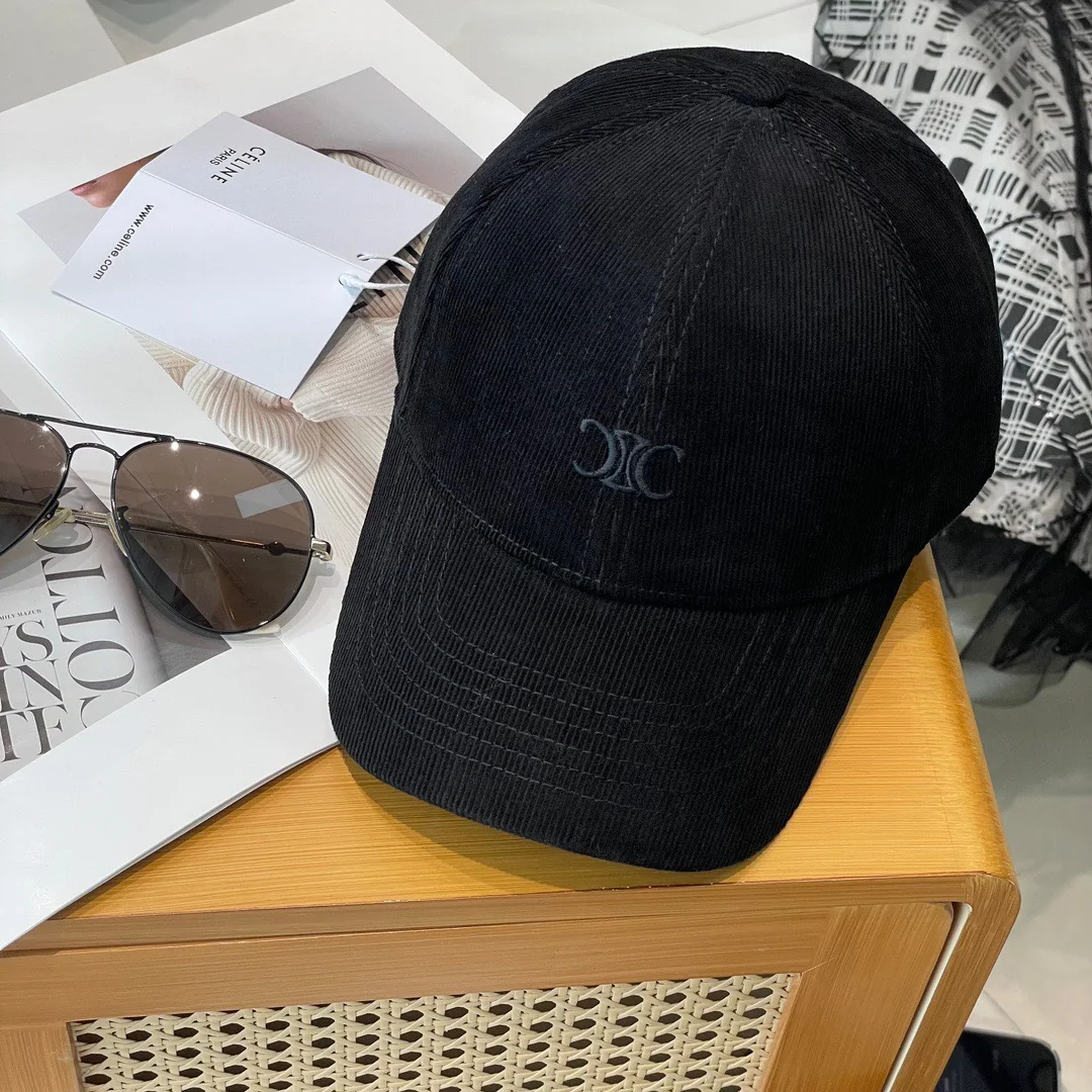 셀린느 개선문 자수 코듀로이 베이스볼캡 상세 이미지 2