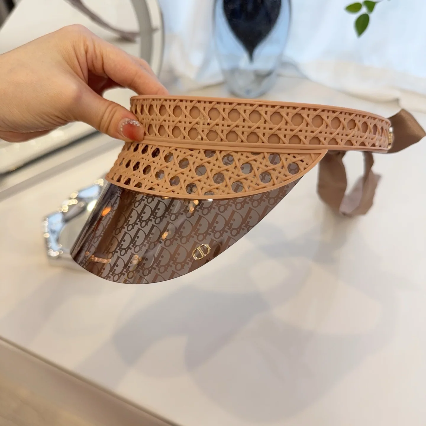 디올 3D 프린트 선햇 모자 상세 이미지 4