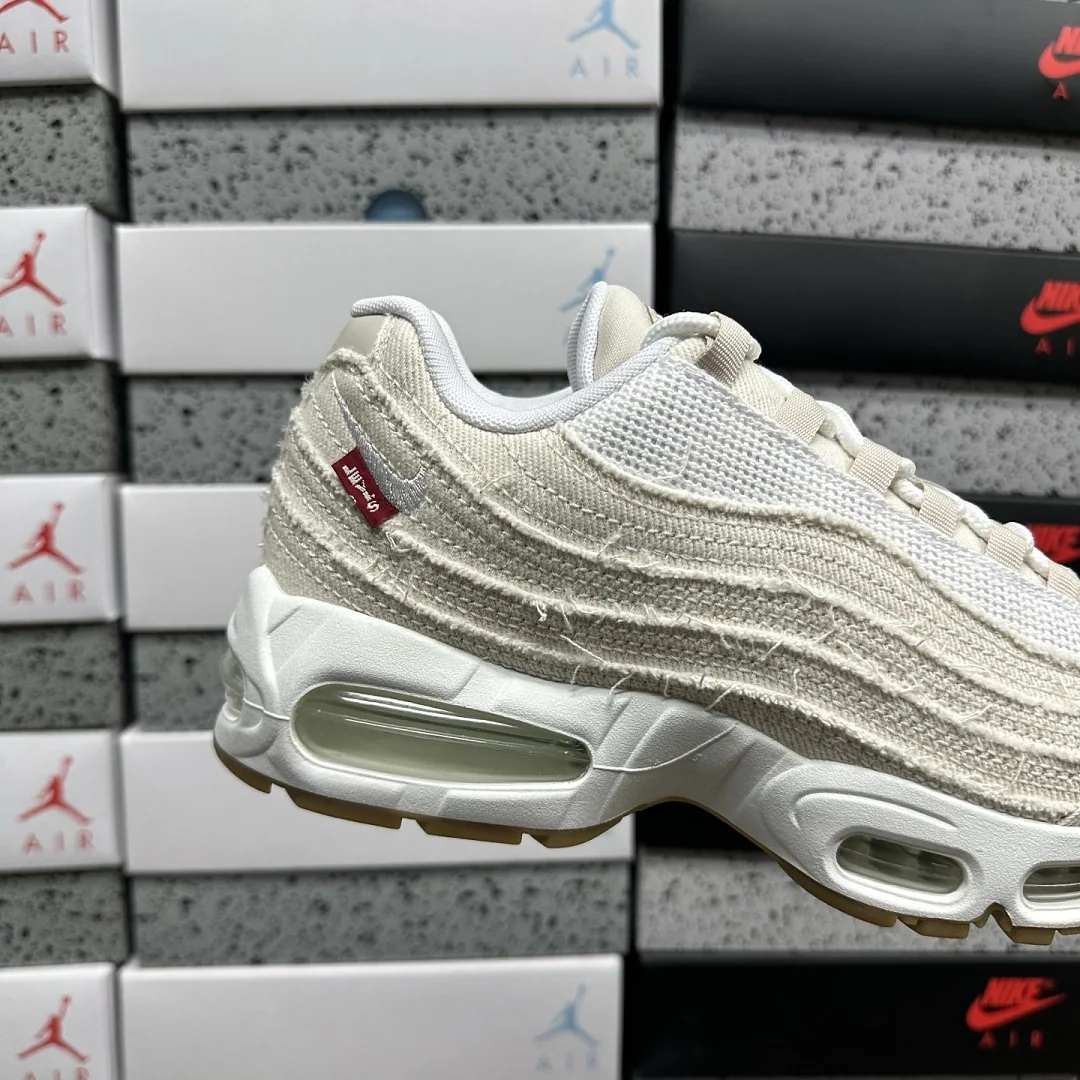 나이키 [GX] 에어 맥스 95 OG IM4743-100 201717 Nike Air Max 95 OG Light Orewood Brown 상세 이미지 6