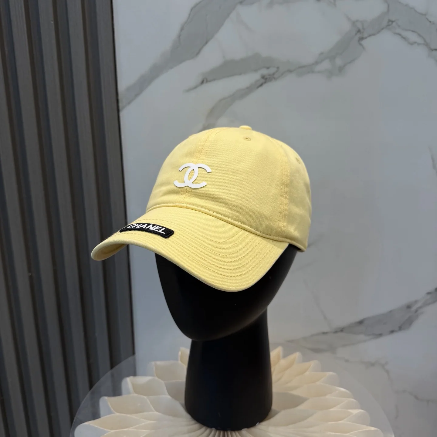 샤넬 로고 베이스볼 캡 상세 이미지 1