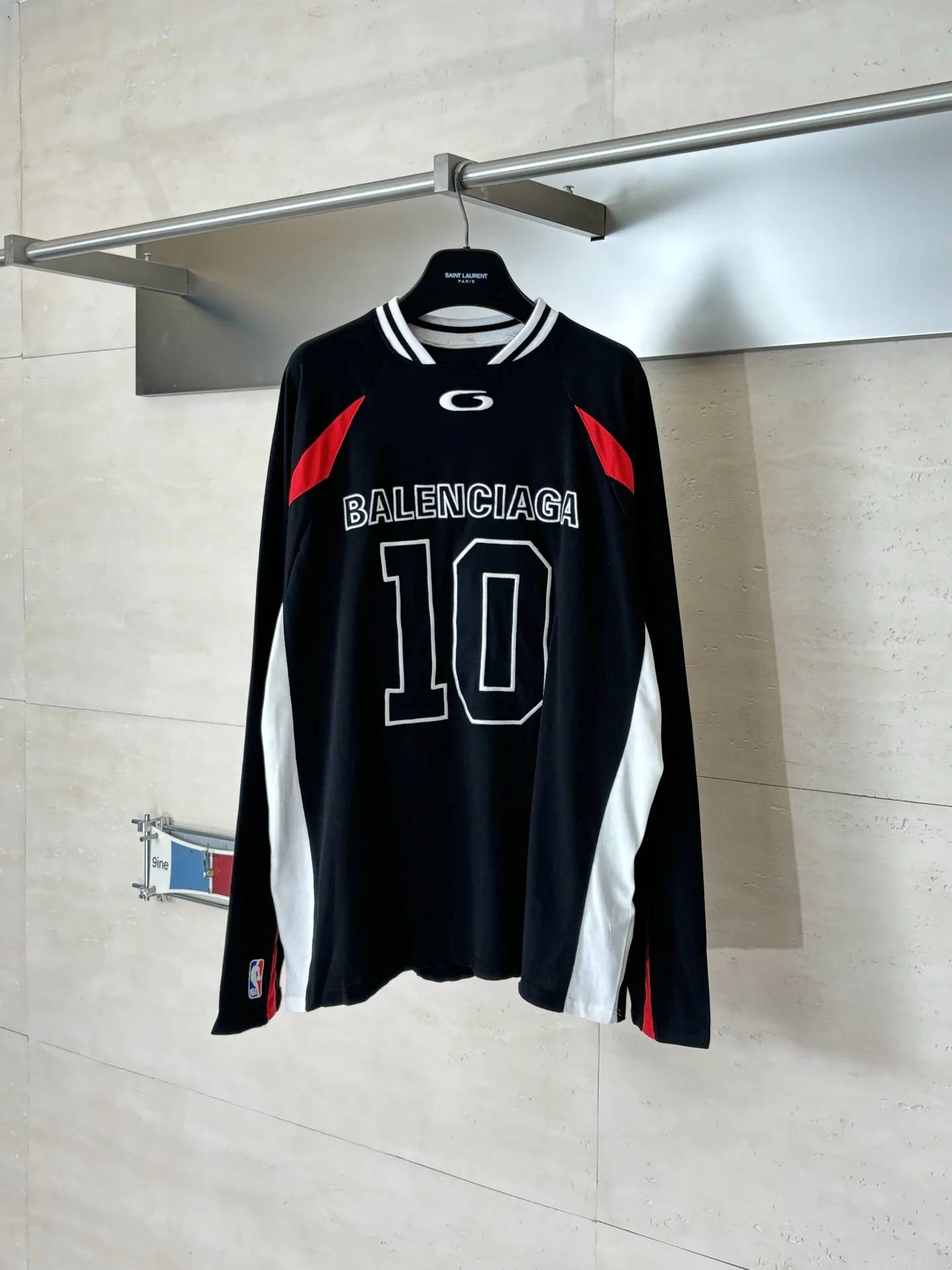 발렌시아가 NBA 콜라보 자수 긴팔 저지 2026 SS 상세 이미지 1
