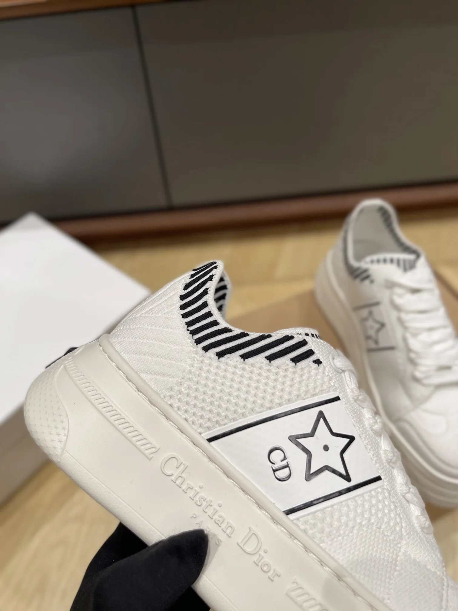 디올 신발 8668 상세 이미지 4