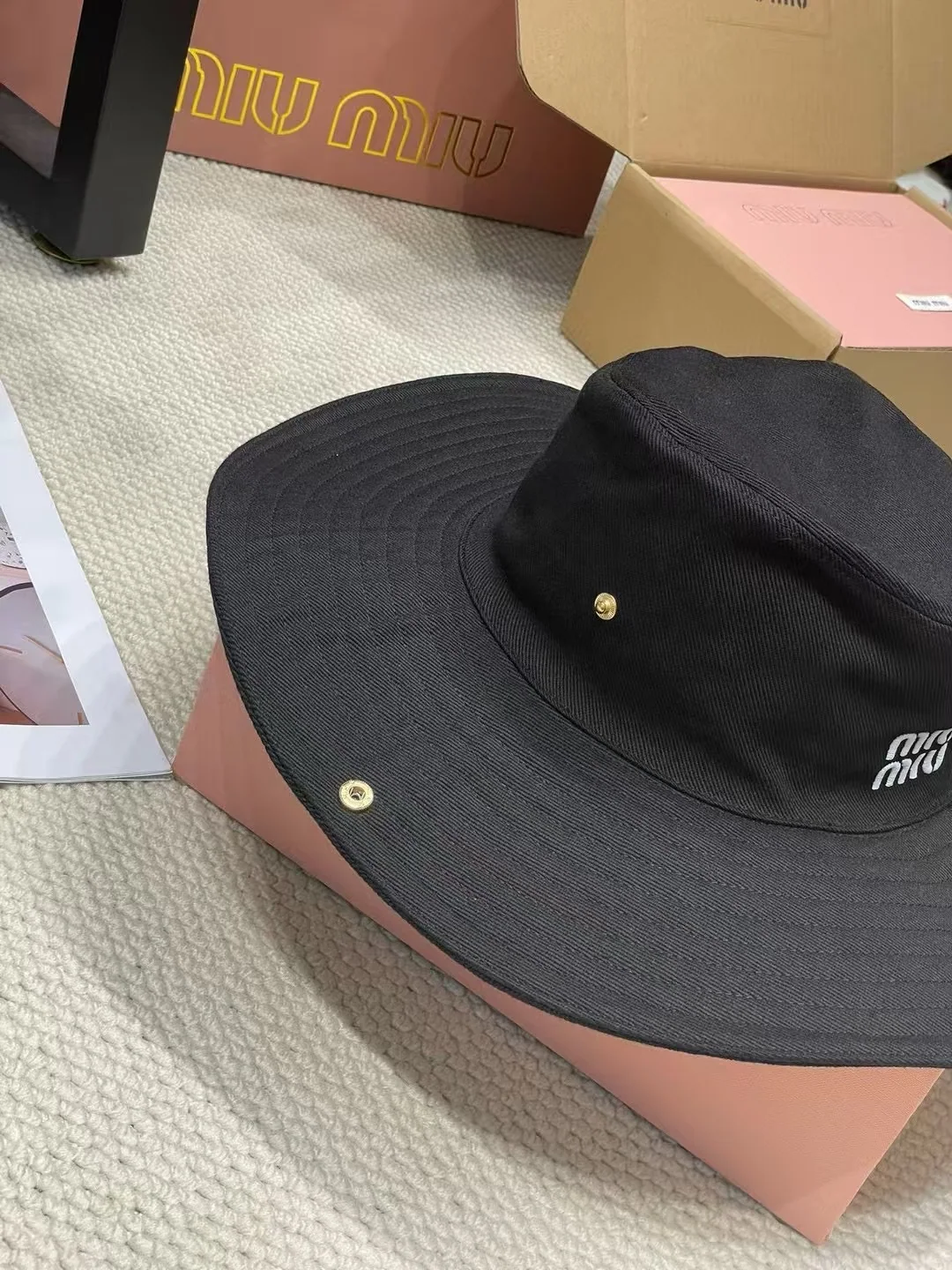 미우미우 버킷 햇 모자 상세 이미지 6