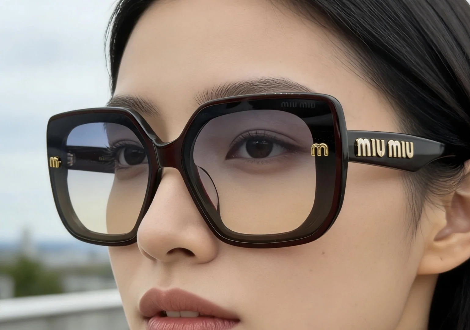 미우미우 MU 71 ZS 선글라스 상세 이미지 4