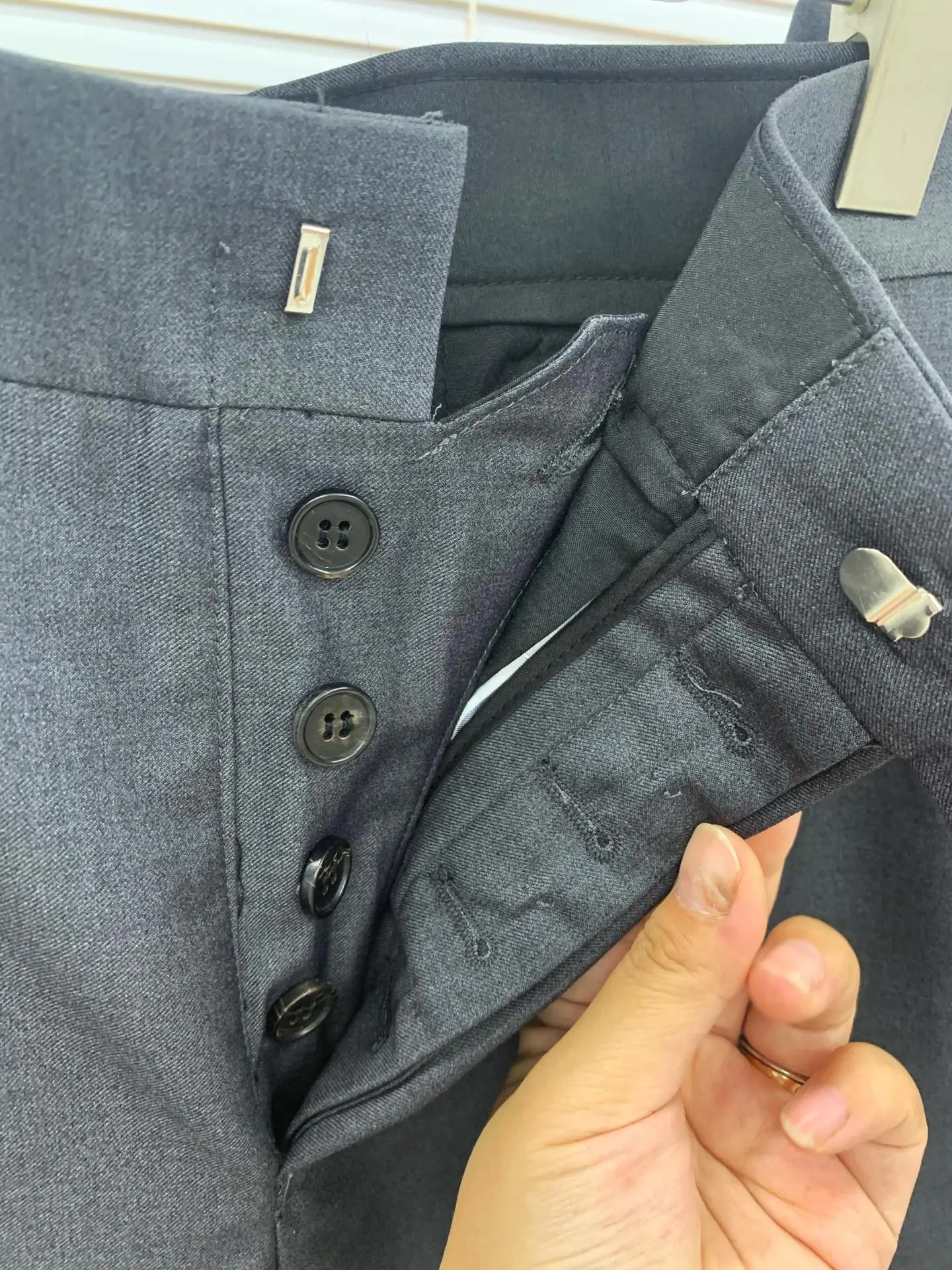 톰브라운 클래식 남성 반바지 상세 이미지 7