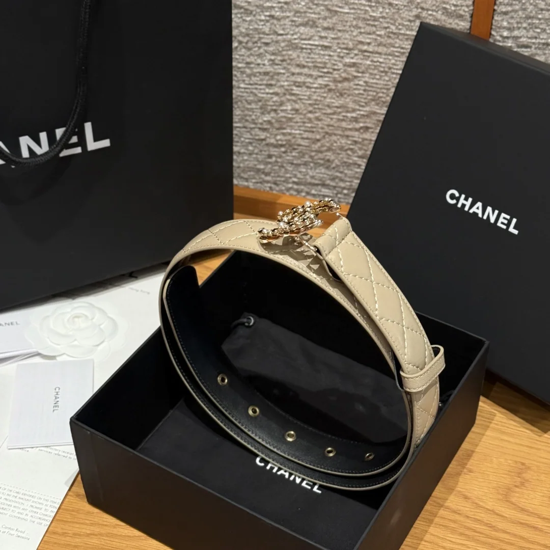 샤넬 다이아몬드 패턴 램스킨 더블 C 메탈 벨트 상세 이미지 3