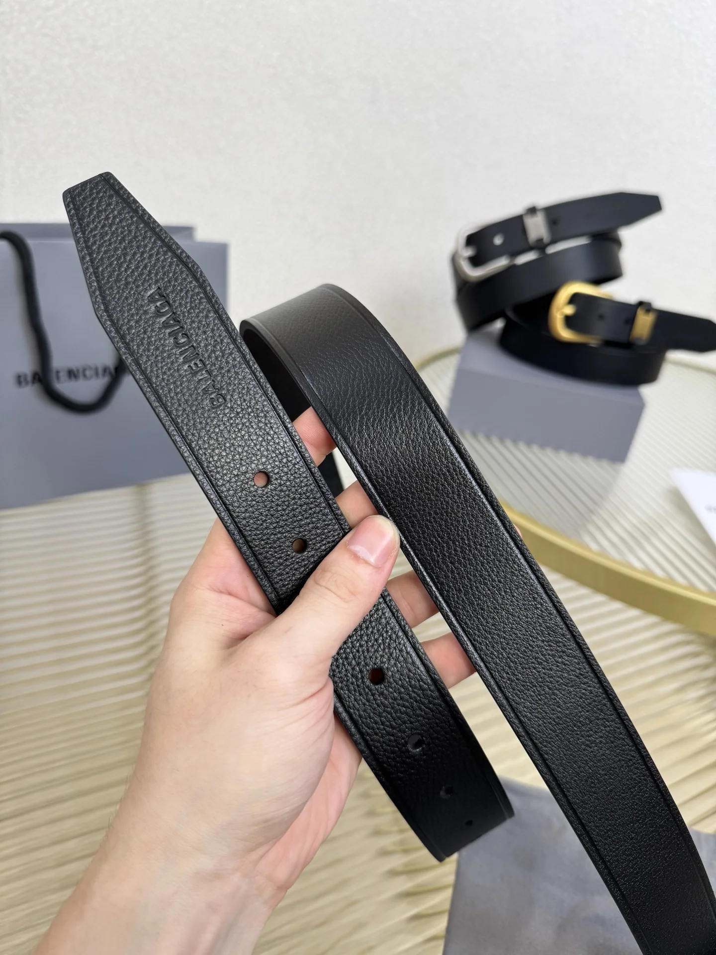 발렌시아가 카프스킨 가죽 벨트 상세 이미지 6