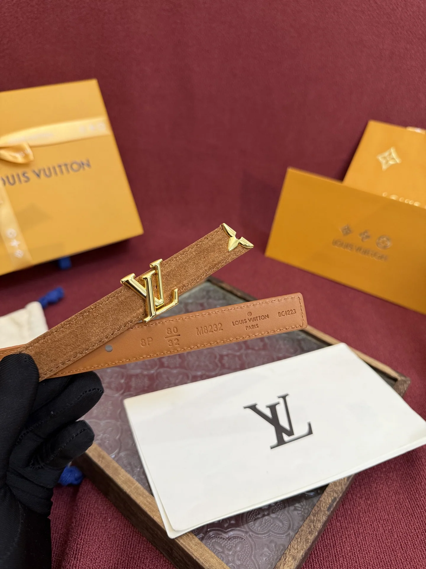 루이비통 LV 이니셜 버클 모노그램 플라워 스웨이드 벨트 상세 이미지 3