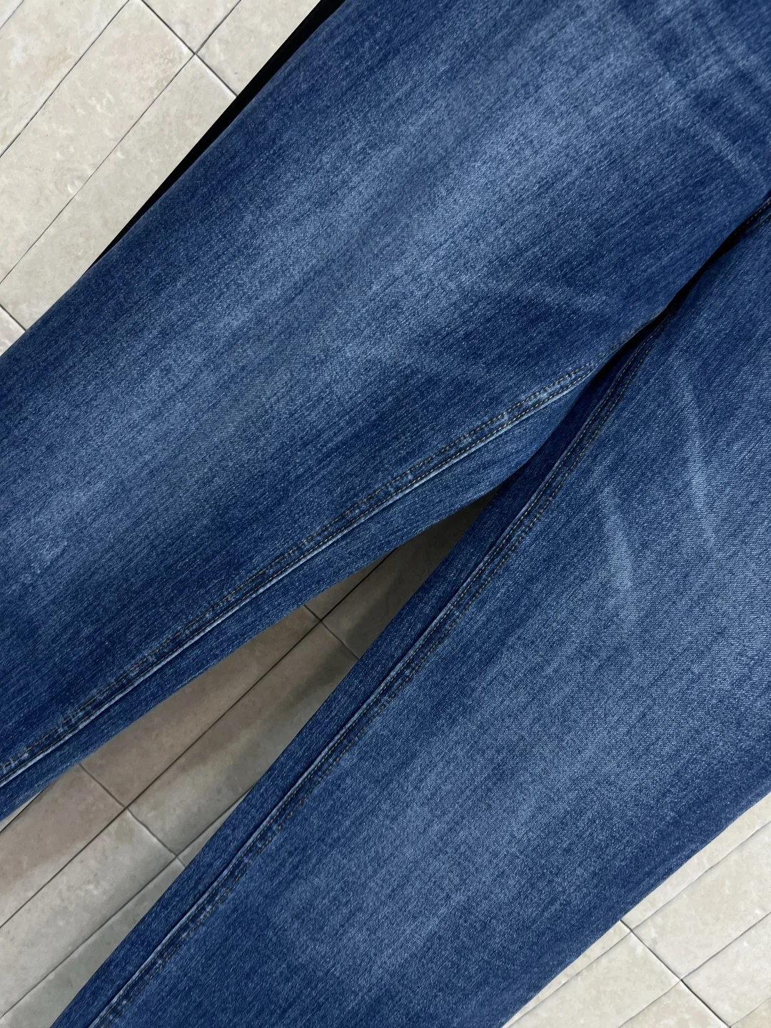 샤넬 하이웨이스트 스트레이트 진 바지 상세 이미지 3