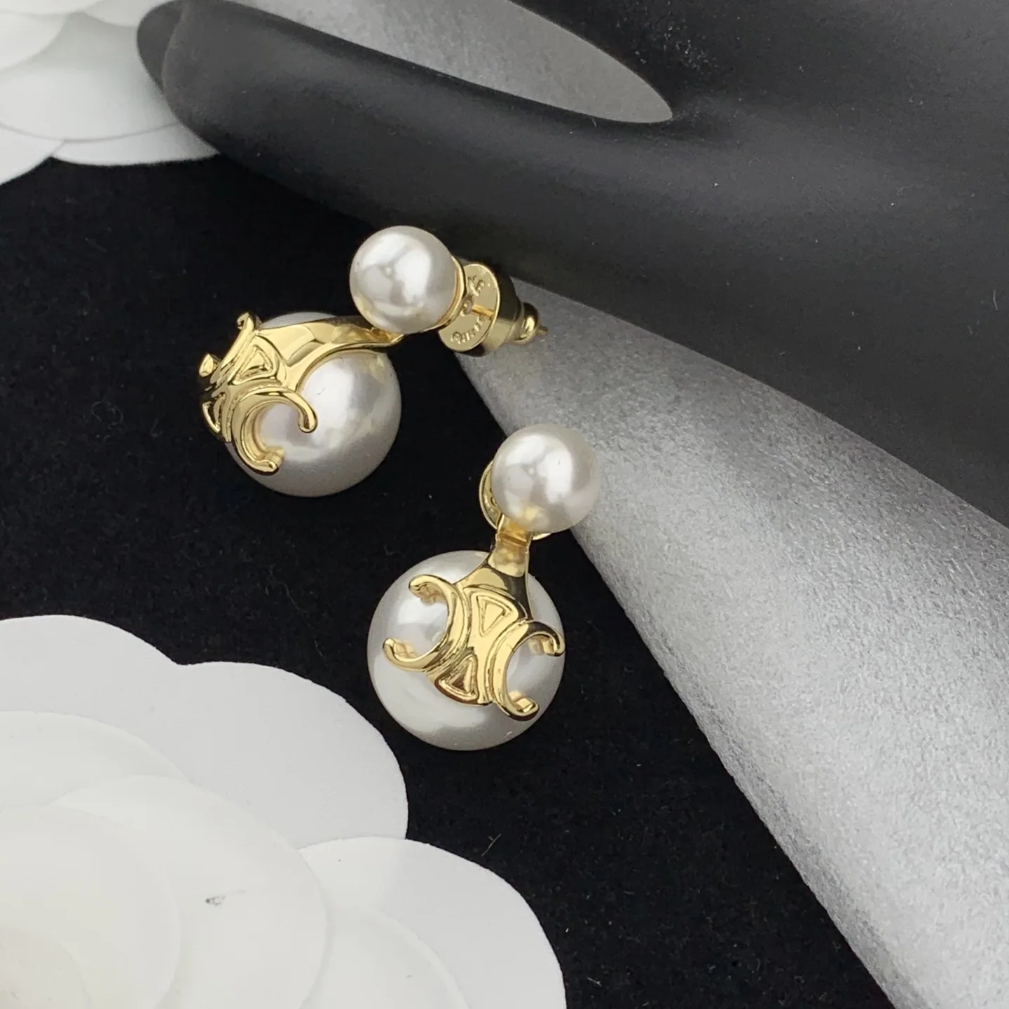 셀린느 귀걸이 69430 Celine Earrings 상세 이미지 3