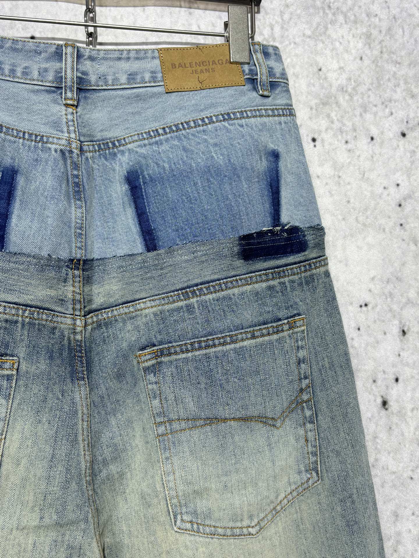 발렌시아가 패치워크 사이드 포켓 남성 청바지 상세 이미지 12