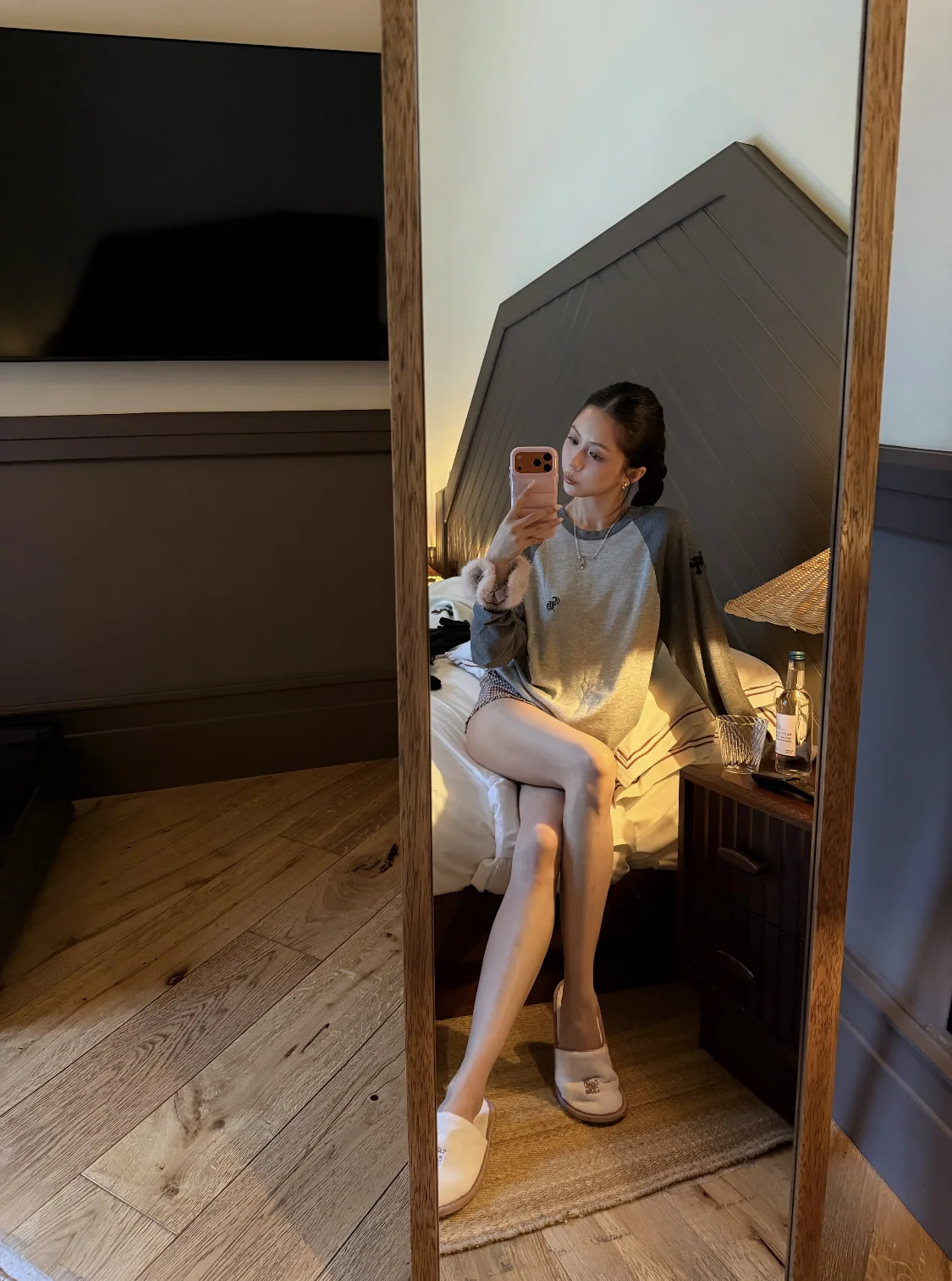 크롬하츠 자수 오버핏 블랙 긴팔 니트 여성의류 레플리카 상세 이미지 7