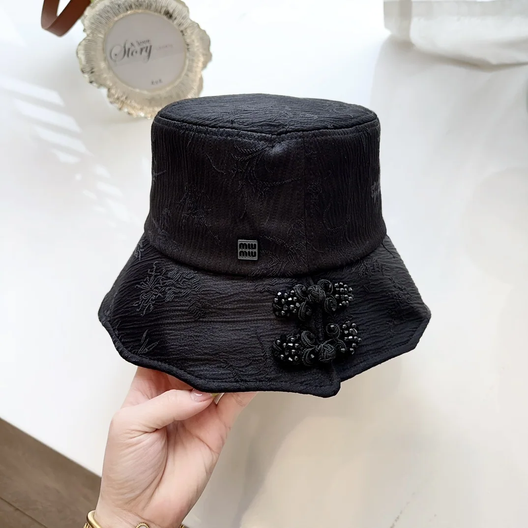 미우미우 모자 81043 Miu Miu Cap 상세 이미지 2