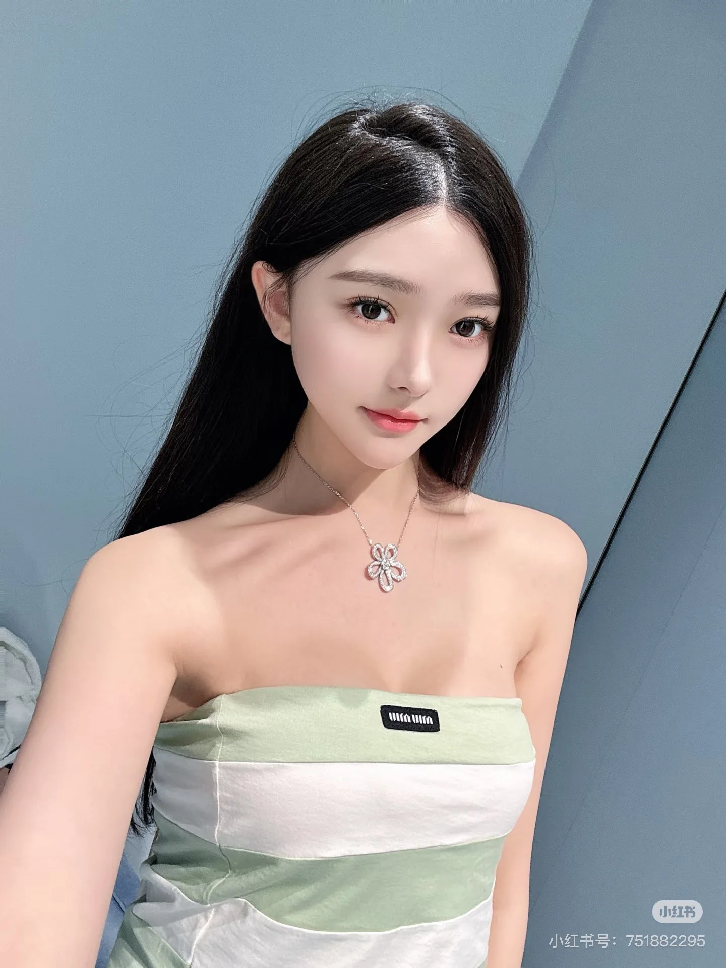 미우미우 코튼 스트라이프 스트랩리스 반팔 탑 상세 이미지 1