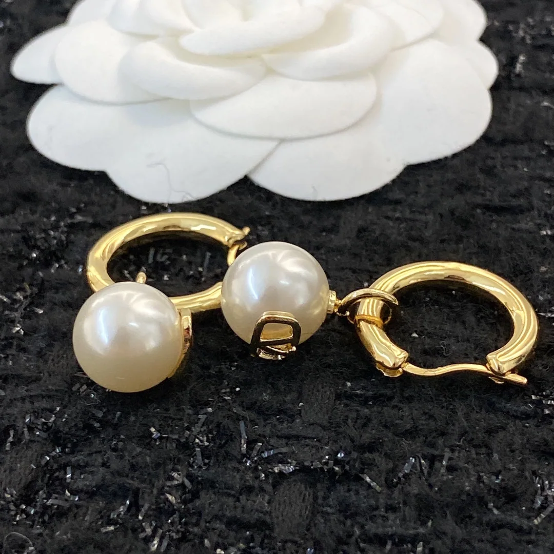 발렌티노 귀걸이 63649 Valentino Earrings 상세 이미지 7