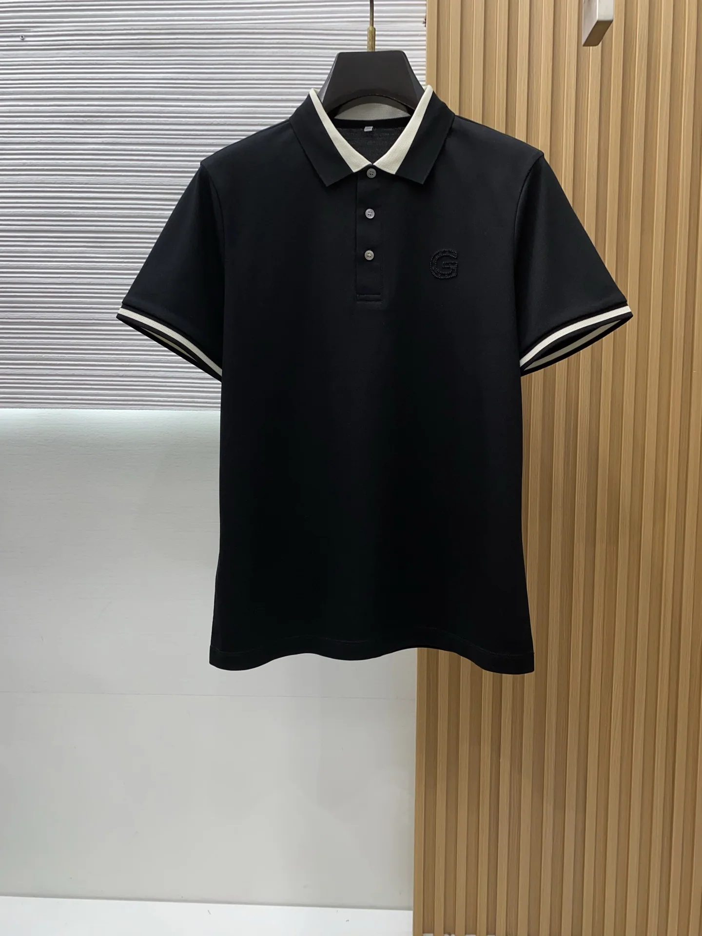 구찌 남성 클래식 반팔 폴로셔츠 151346