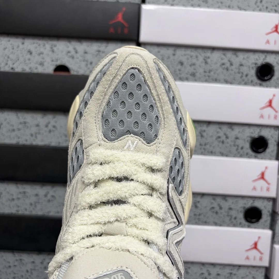 뉴발란스 [C] 9060 베이지 그린 U9060BW1 202097 New Balance 9060 상세 이미지 8