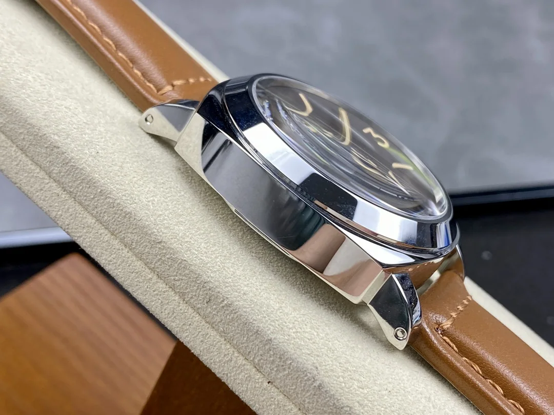 파네라이 PAM632 로즈골드 수동 시계 상세 이미지 5