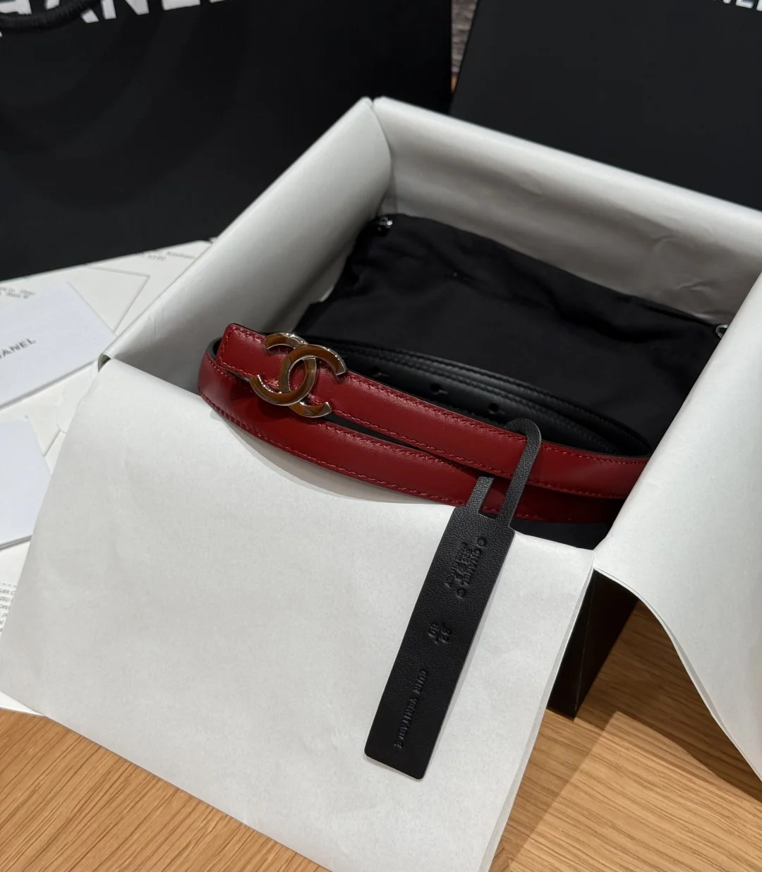 샤넬 더블 C 버클 양면 가죽 벨트 177364