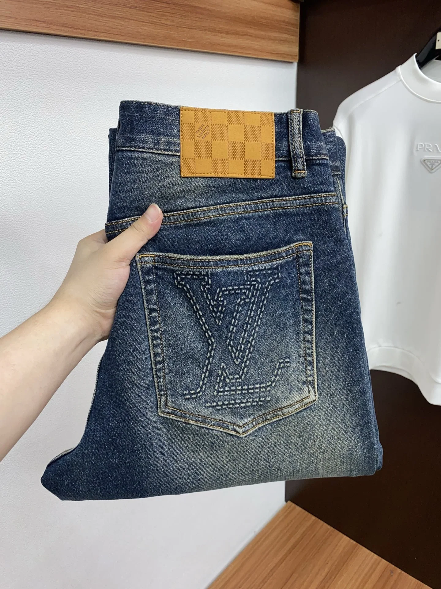 루이비통 데님 슬림핏 바지 상세 이미지 1